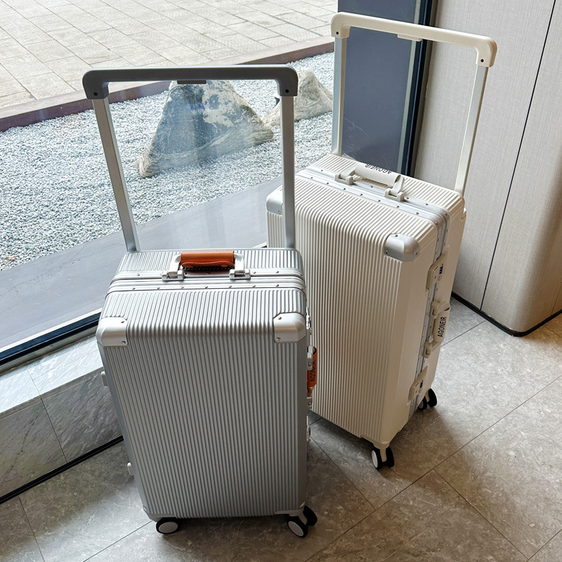 Valigia da viaggio con manigli - Aluminum Frame Carry On Luggage recensione e prezzo