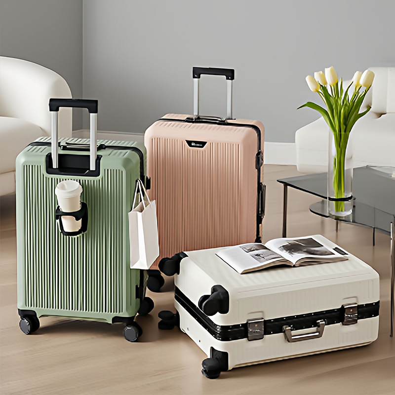 Valigia con password con telai - Aluminum Frame Carry On Luggage recensione e prezzo